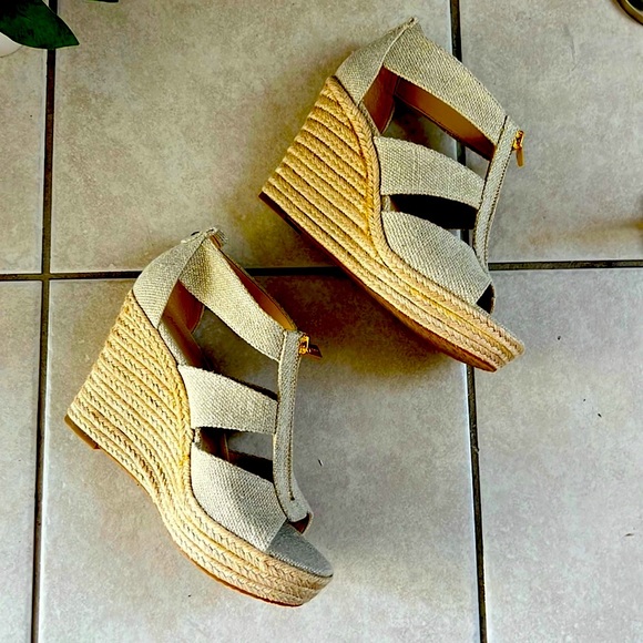 Michael Kors Shoes - NWOT Michael Kors wedge sandal size 6 1/2